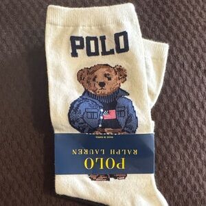 Polo by Ralph Lauren women’s  Beige Bear Socks
Fits shoe size 6-10